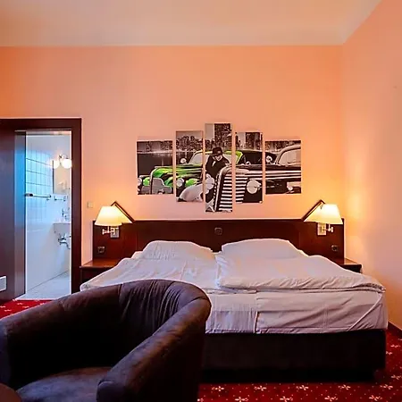 Отель & Restaurant Bergschloesschen 3*